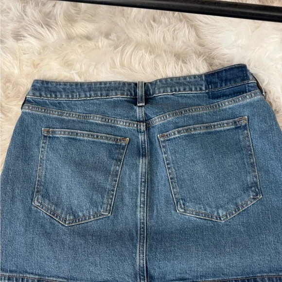 Mid Rise Denim Skirt - Picture 3 of 4